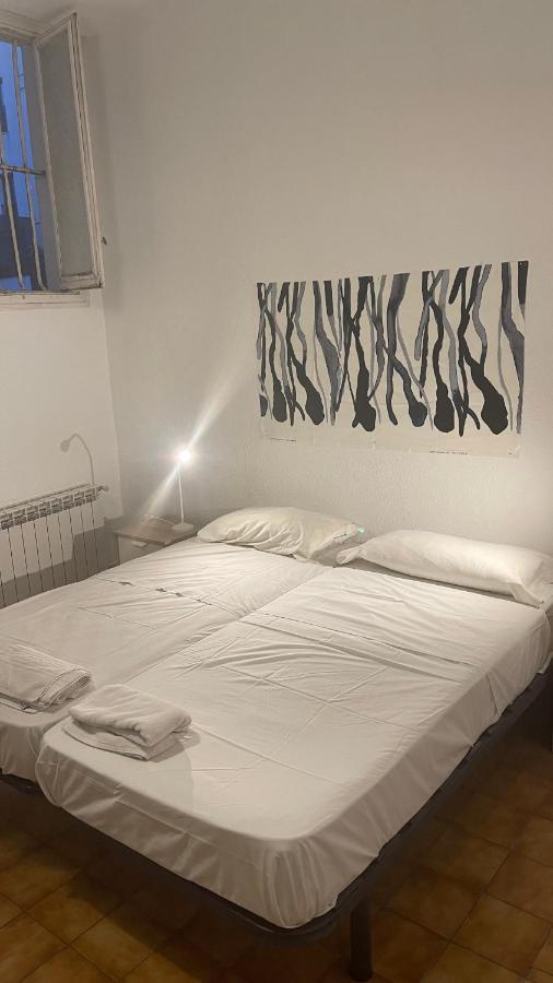 Leon Habitaciones Мадрид Екстер'єр фото