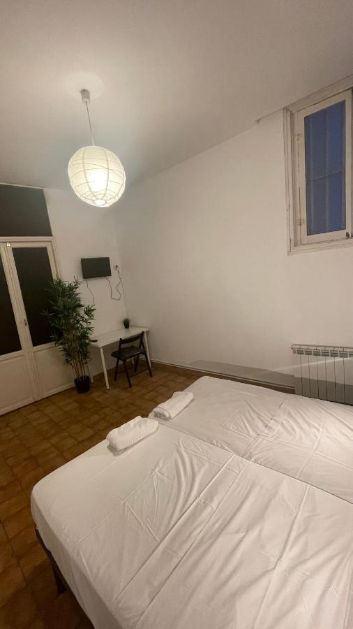 Leon Habitaciones Мадрид Екстер'єр фото